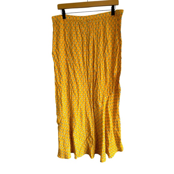 RHODE x Target Dainty Lotus Print Midi Skirt Size Large - Picture 1 of 8